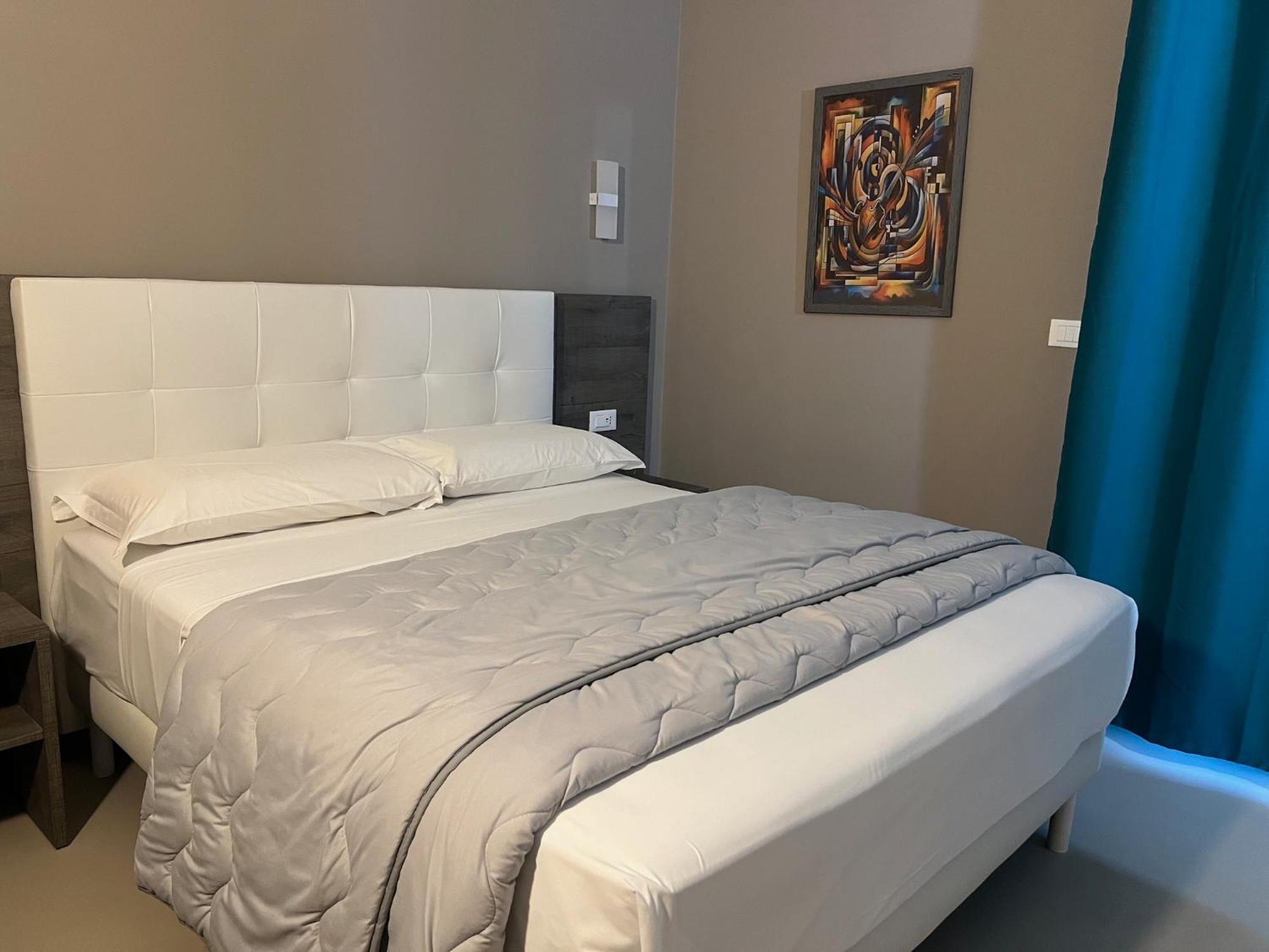 ريجّو دي كالابريا Sunset Guest House المظهر الخارجي الصورة