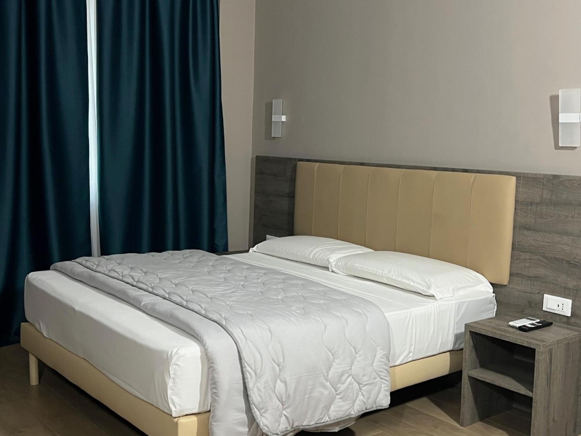 ريجّو دي كالابريا Sunset Guest House المظهر الخارجي الصورة